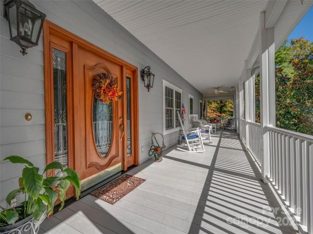 House for sale in Saluda, North Carolina