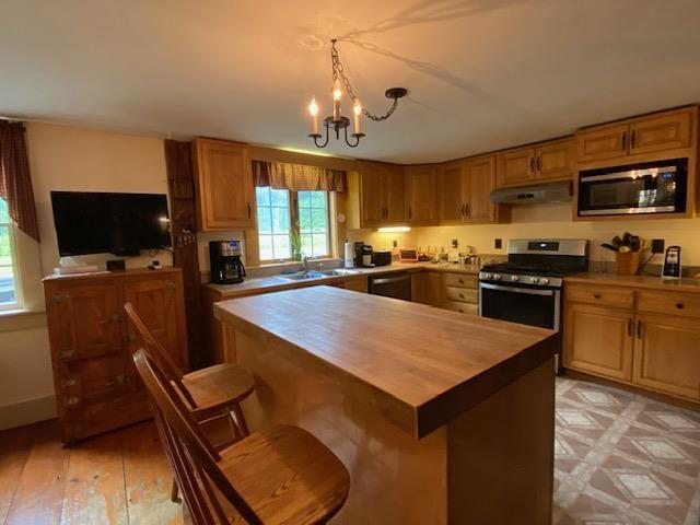 House for sale in Warner