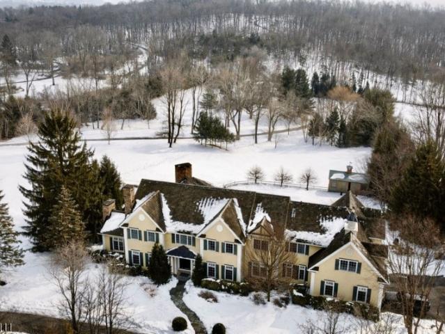 House for sale in Gladstone, New Jersey