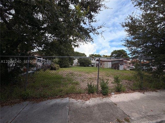 Land for sale in Buena Vista, Miami