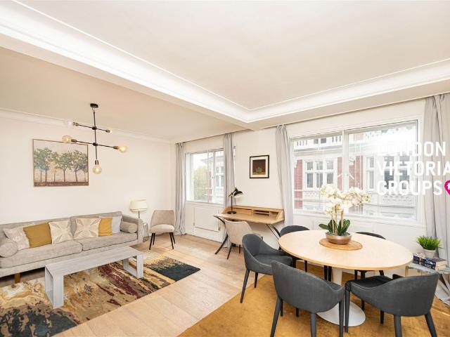Apartment for rent in Mayfair, Greater London