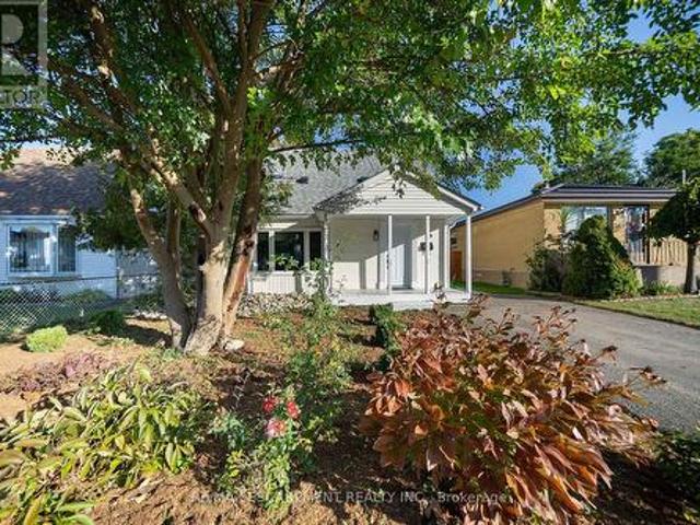 House for sale in Eagle Place, Brantford