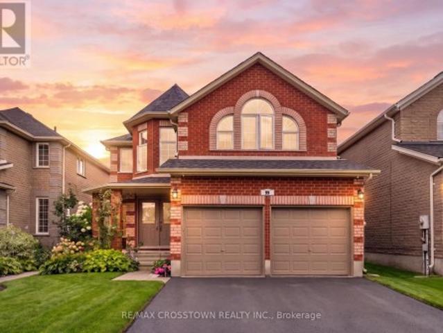 House for sale in Barrie, Ontario