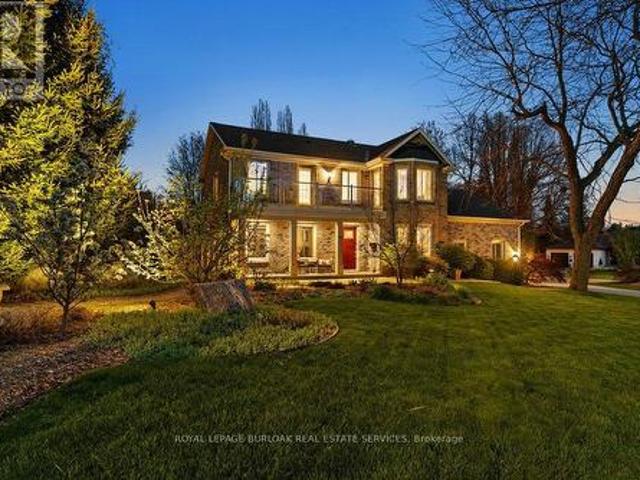 House for sale in Ancaster, Ontario