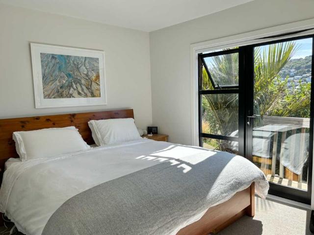 House for rent in Karaka Bay, Wellington