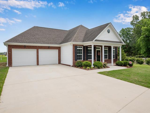 House for sale in Chickamauga, Georgia