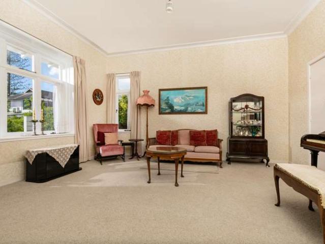 House for sale in Westmere