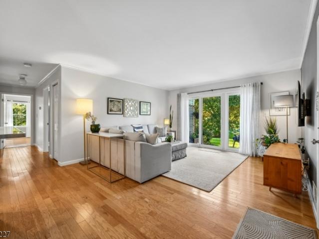 Condo for sale in Liberty Corner, New Jersey