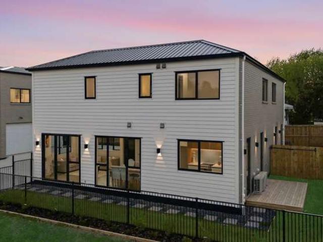 Townhouse for sale in Papakura