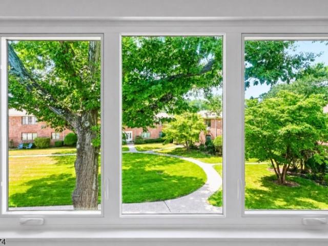 Condo for sale in Springfield, New Jersey