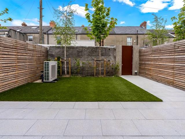 Terraced House to rent in Bluebell, North Tipperary