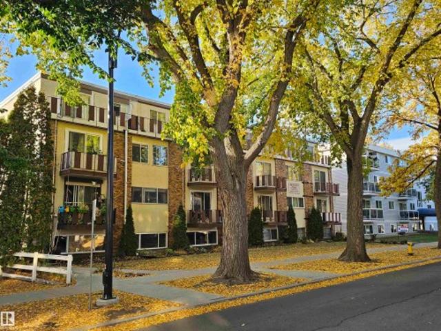 Condo for sale in Wedgewood, Alberta