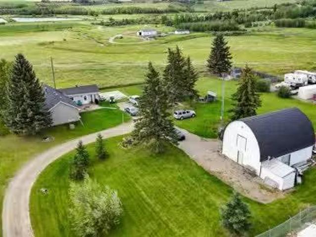 House for sale in Alberta