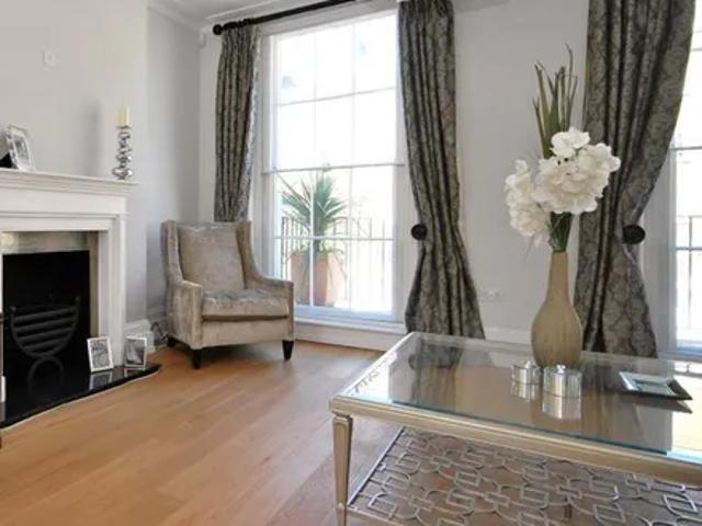 House for rent in Belgravia, Greater London