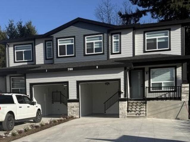 Duplex for sale in Abbotsford, British Columbia