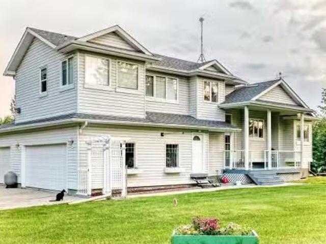 House for sale in Alberta