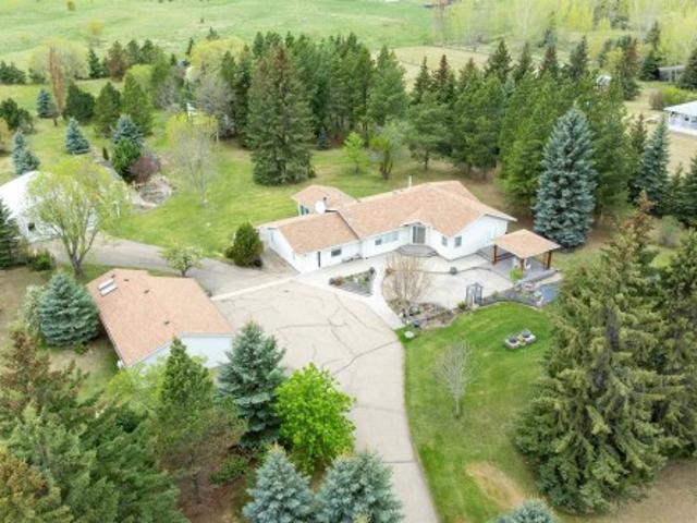 House for sale in Alberta