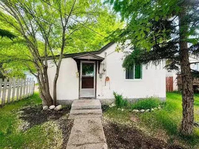 House for sale in Forrest Station, Manitoba