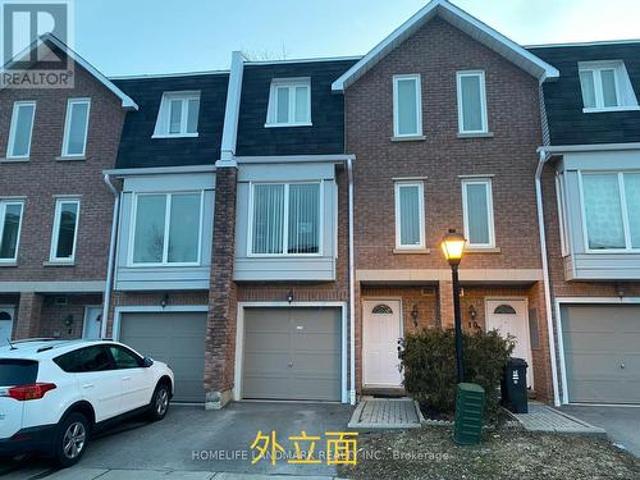 Townhouse for rent in Woburn, Ontario