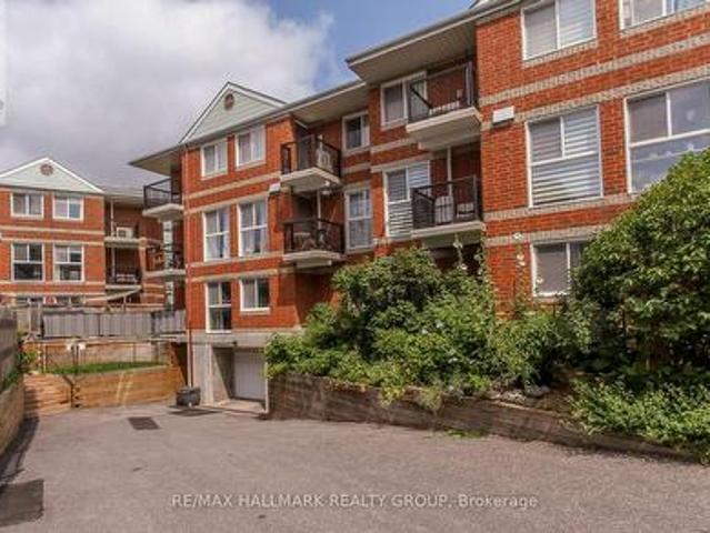 Townhouse for rent in Mulhurst Bay, Ontario