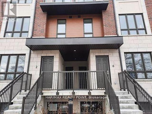 Townhouse for sale in Mississauga, Ontario