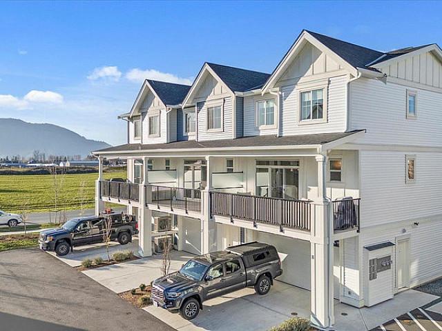 Condo for sale in Chilliwack
