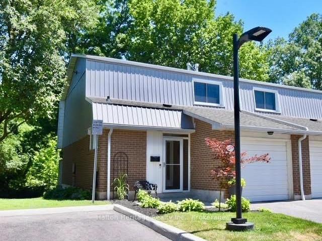 Condo for sale in Woburn, Ontario