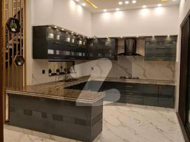 House for sale in Faisalabad, Islamabad Capital Territory