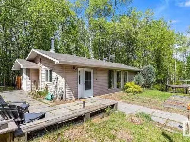 House for sale in Alberta