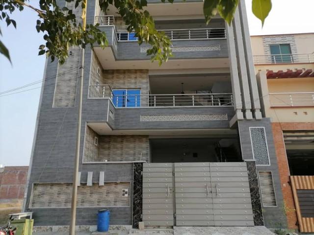 House for sale in Faisalabad, Islamabad Capital Territory