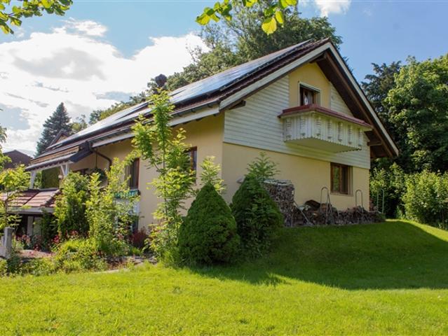 Einfamilienhaus kaufen in Benken (SG), St. Gallen