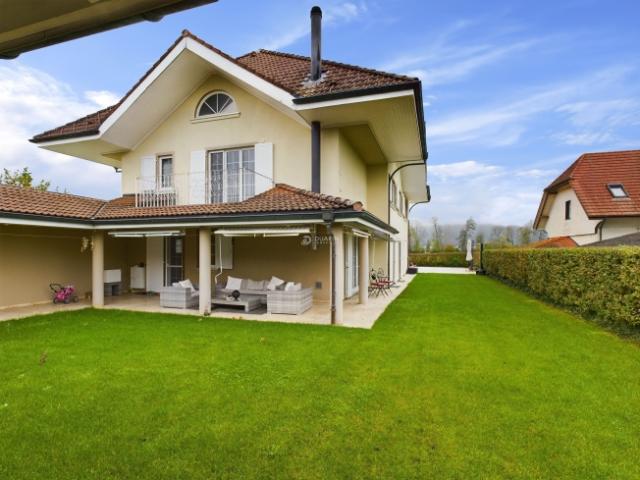 Einfamilienhaus kaufen in Oberentfelden, Aargau