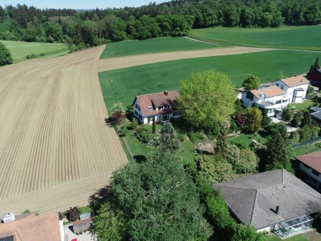 Zweifamilienhaus kaufen in Reinach (AG), Aargau