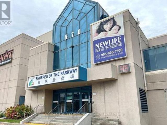 Commercial for rent in York, Ontario