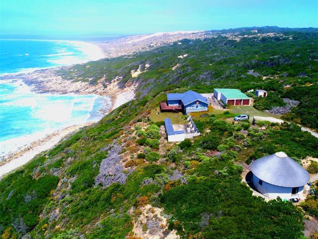 Farm for sale in Groot Brak Rivier, Western Cape