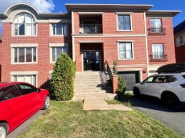 Property for rent in Brossard, Quebec