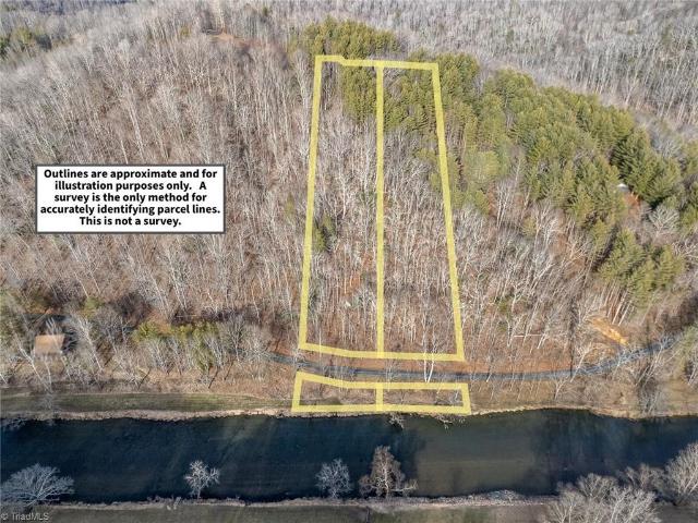 Land for sale in Lansing, North Carolina