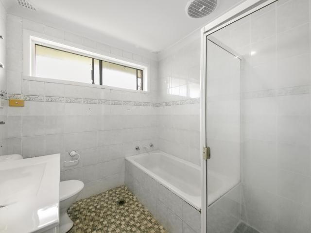 House for rent in Greystanes