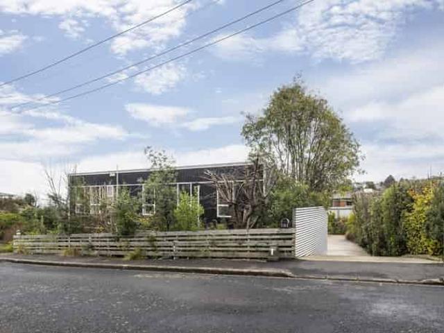 House for rent in Otakou