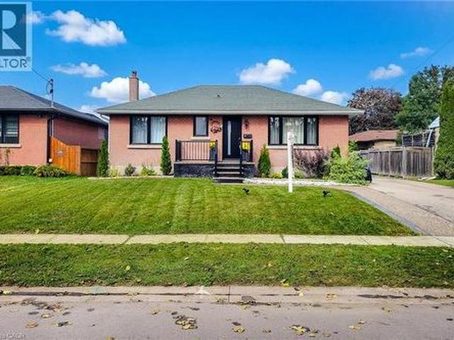 House for sale in Brantford, Southwestern Ontario
