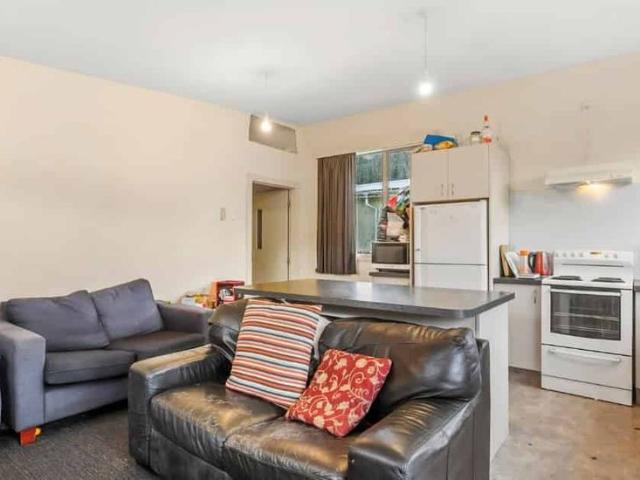 House for rent in Otakou
