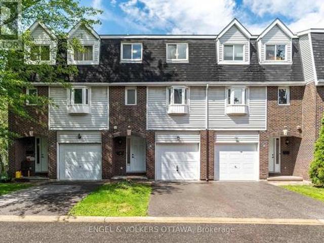 Townhouse for sale in Mulhurst Bay, Ontario