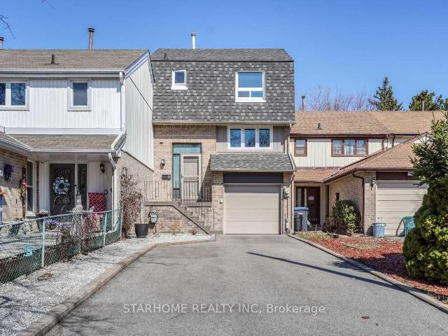 Townhouse for sale in Woburn, Ontario