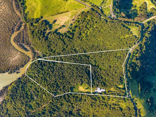 House for sale in Omiha, Oroua County