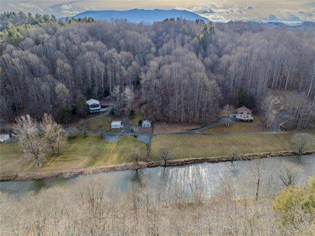 Land for sale in Lansing, North Carolina