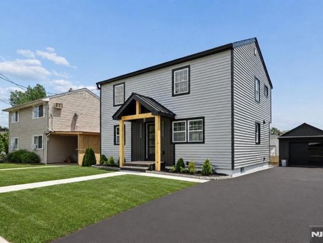 House for sale in Lodi, New Jersey