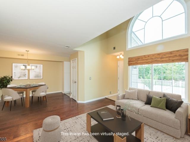 Townhouse for sale in Pluckemin, New Jersey