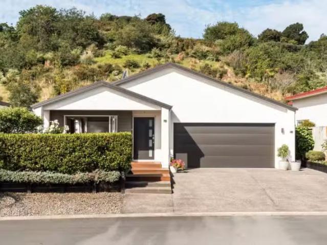 House for sale in Omokoroa, Bay Of Plenty