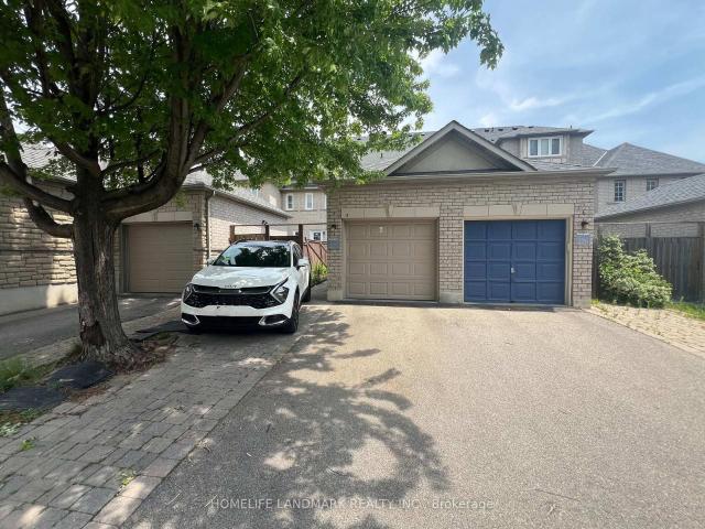 Townhouse for rent in Woburn, Ontario