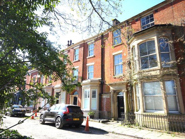 Studio for rent in Avenham, Higher Bartle